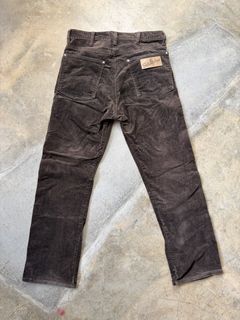 (Category: ) located in . Submitted by sectoreightgarments (Listing ID 1444647517, Image 1). Description: .