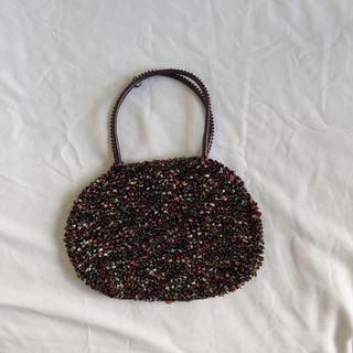 (Category: ) located in . Submitted by dua.closet (Listing ID 1444551042, Image 1). Description: .