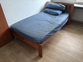 (Category: ) located in . Submitted by zackchia (Listing ID 1444548446, Image 1). Description: .