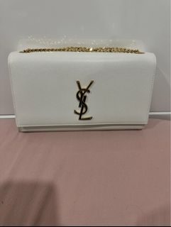 (Category: ) located in . Submitted by coolthrift_392 (Listing ID 1444581491, Image 1). Description: .