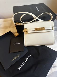 （分類：）位於 。 由 prelovedgoods30 提交（商品編號 1444597926，圖片 1）。簡介： 。