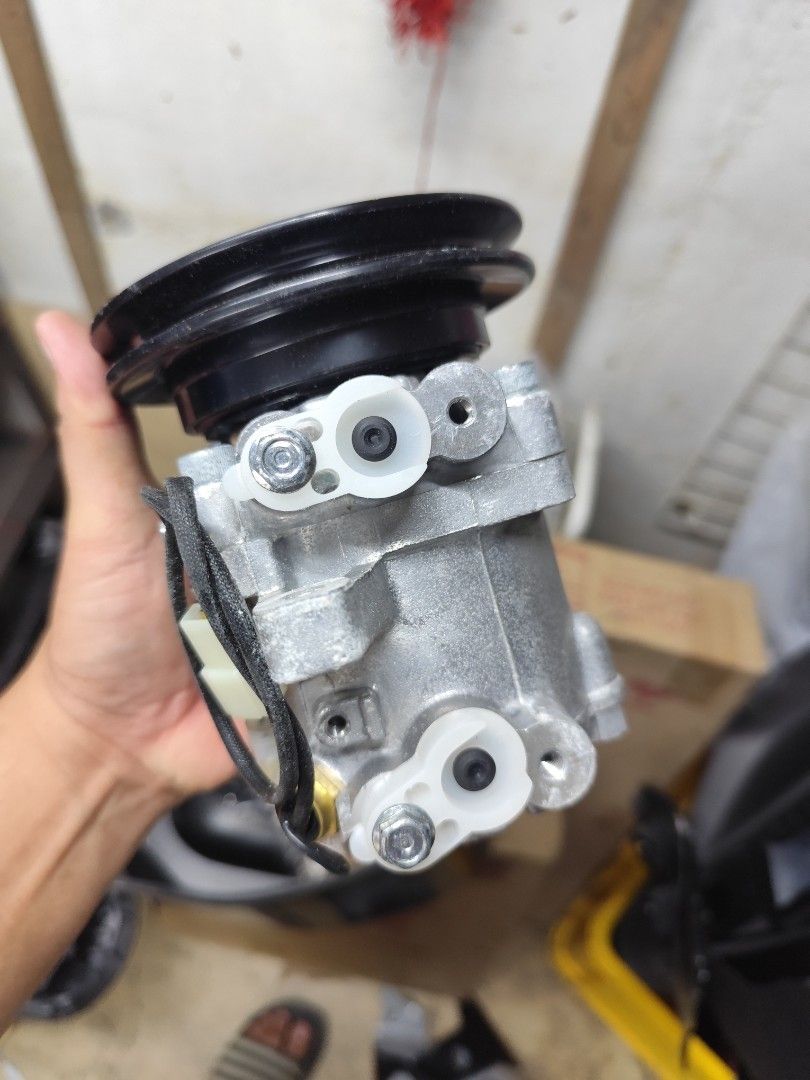 12v A/C Compressor Assembly Suitable to Daihatsu Charade (Category: Body Parts and Accessories) located in Bulacan. Submitted by makdelacru19738 (Listing ID 1444708501, Image 3). Description: Brandnew 12v A/C Compressor Assembly Suitable to Daihatsu Charade Price - 2500 Nearby Area (ung kaya ipalalamove para Sameday makuha nio na) *(No COD)Payment (Gcash or Bank Transfer) Pag Nandto na Rider nio (Video Call Para Sure) Location: Marilao Poblacion 