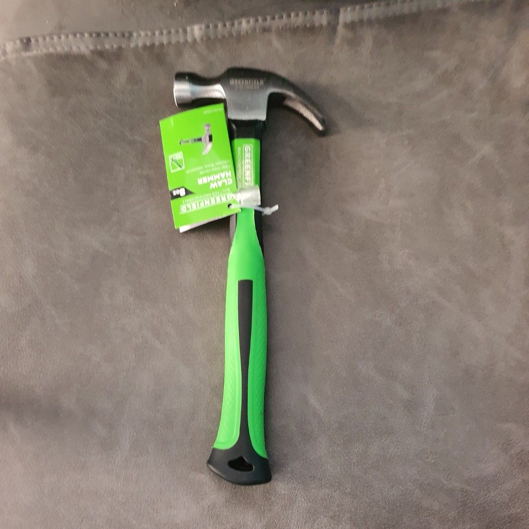 8oz greenfield claw hammer martilyo stanley (Category: Clothes Drying Rack) located in Manila. Submitted by bargain-master (Listing ID 1444739983, Image 2). Description: .