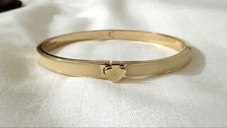 (Category: ) located in . Submitted by mariascloset_ph (Listing ID 1444719900, Image 1). Description: .