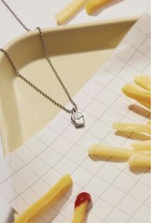 （分類：）位於 。 由 kumaono 提交（商品編號 1444728185，圖片 1）。簡介： 。