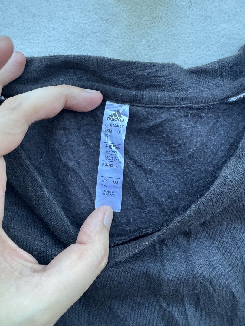 Adidas Squadra 21 Sweatshirt (Category: Coats, Jackets and Outerwear) located in Manila. Submitted by millennialmd (Listing ID 1444797404, Image 2). Description: Lightweight Fits XL-2XL Dimensions LxW 28x21 inches .