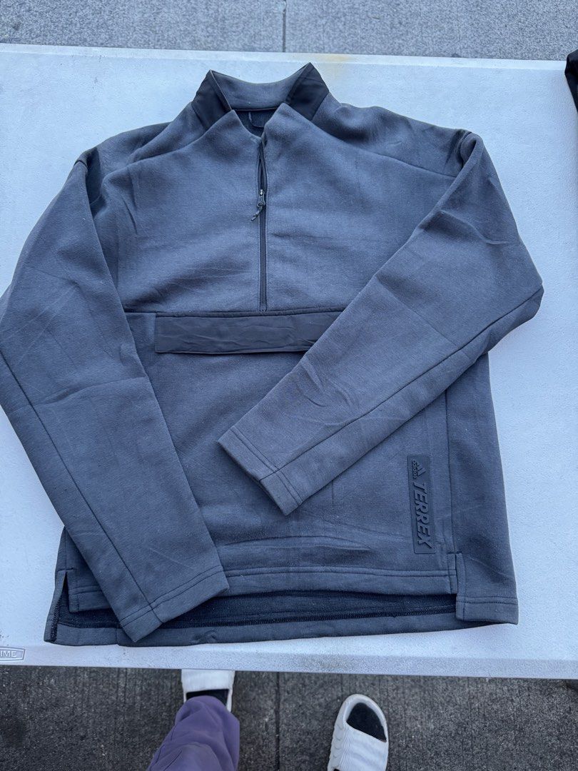 Adidas Terrex Quarterzip (Category: Coats, Jackets and Outerwear) located in Manila. Submitted by millennialmd (Listing ID 1444797052, Image 1). Description: Heavy duty, fleece like material, almost brand new.