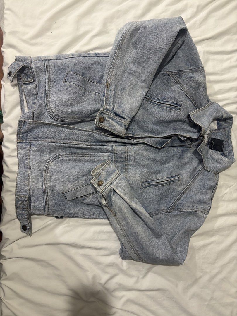 Airway Light Wash Denim Jacket Size S (Category: Coats, Jackets and Outerwear) located in Manila. Submitted by beomjuncho13425 (Listing ID 1444802144, Image 1). Description: - Brand: Airway - Style: Light wash denim trucker jacket - Features: Button closure, button cuffs, chest pockets - Versatility: Great for layering, easy to dress up or down.