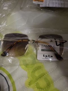（分類：）位於 。 由 kkman335577 提交（商品編號 1444789680，圖片 1）。簡介： 。