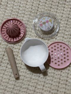 (Category: ) located in . Submitted by favoritepreloved (Listing ID 1444847872, Image 1). Description: .