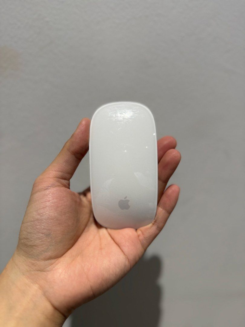 Apple Magic Mouse486915374591528960