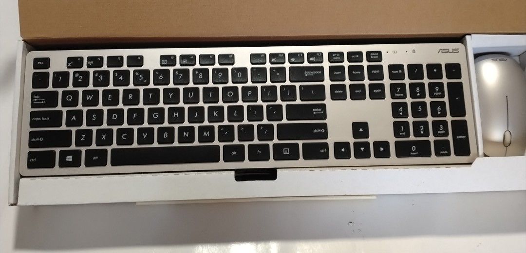ASUS Wireless Keyboard and Mouse Combo486186966435112960