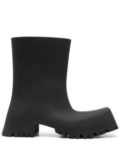 (Category: ) located in . Submitted by clearnewwardrobe (Listing ID 1444738140, Image 1). Description: .