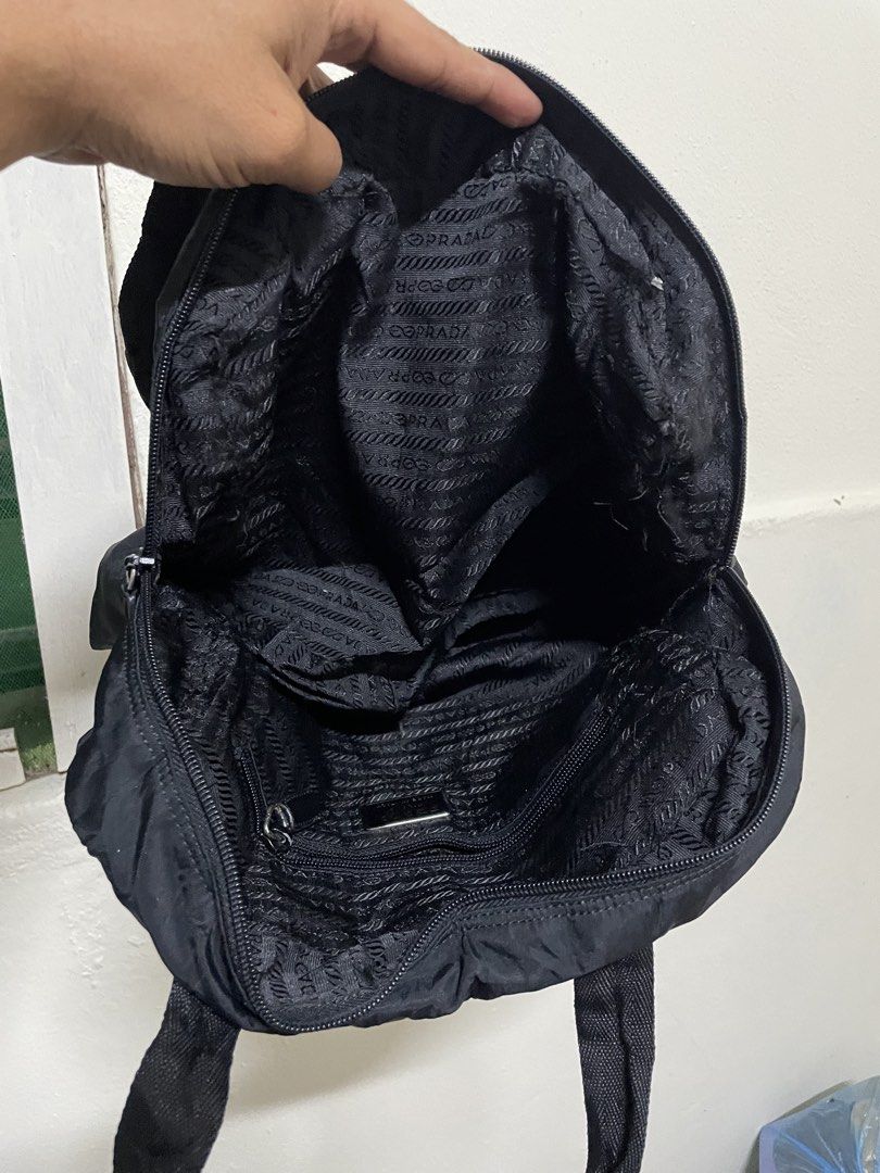 Authentic PRADA (Category: Bags & Wallets) located in Pasir Mas. Submitted by khairulpeja (Listing ID 1444844692, Image 3). Description: ORIGINAL.