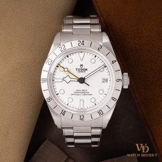 (Category: ) located in . Submitted by watchdistrict (Listing ID 1444724690, Image 1). Description: .