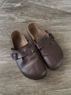 (Category: ) located in . Submitted by y3.thrifts (Listing ID 1444814575, Image 1). Description: .
