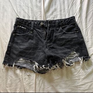 (Category: ) located in . Submitted by 2yulstyle (Listing ID 1444764872, Image 1). Description: .
