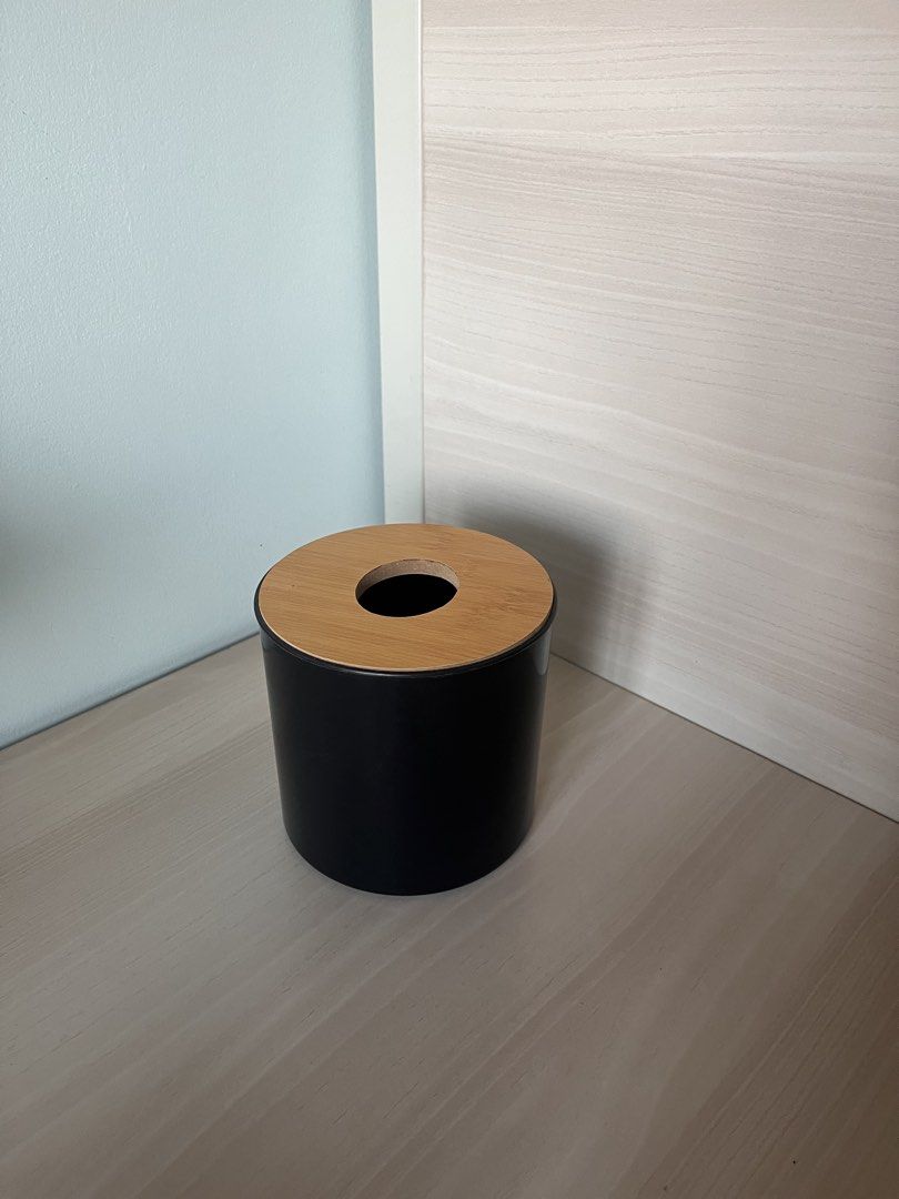 Black Tissue Holder (Category: Food Organization & Storage) located in Manila. Submitted by 0154hauls (Listing ID 1444820764, Image 1). Description: Other Details 📍Angeles, Pampanga 📍Dapitan St., UST 🚚 J&T or Lalamove (SDD) — sf by buyer. ✅ Meet-up OK! if nearby 💰Maribank or Gcash .