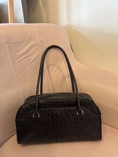 （分類：）位於 。 由 q.closet_ 提交（商品編號 1444729510，圖片 1）。簡介： 。