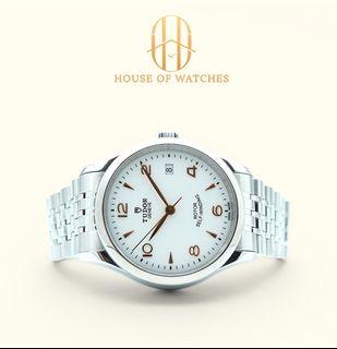 (Category: ) located in . Submitted by houseofwatches.sg (Listing ID 1444718346, Image 1). Description: .