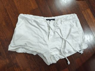 (Category: ) located in . Submitted by selling_preloved_stuff (Listing ID 1444775708, Image 1). Description: .