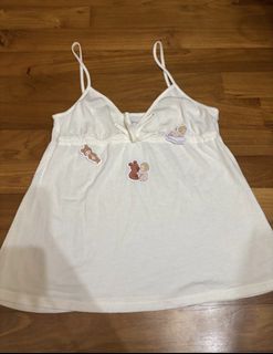 (Category: ) located in . Submitted by clothes_rack (Listing ID 1444750031, Image 1). Description: .