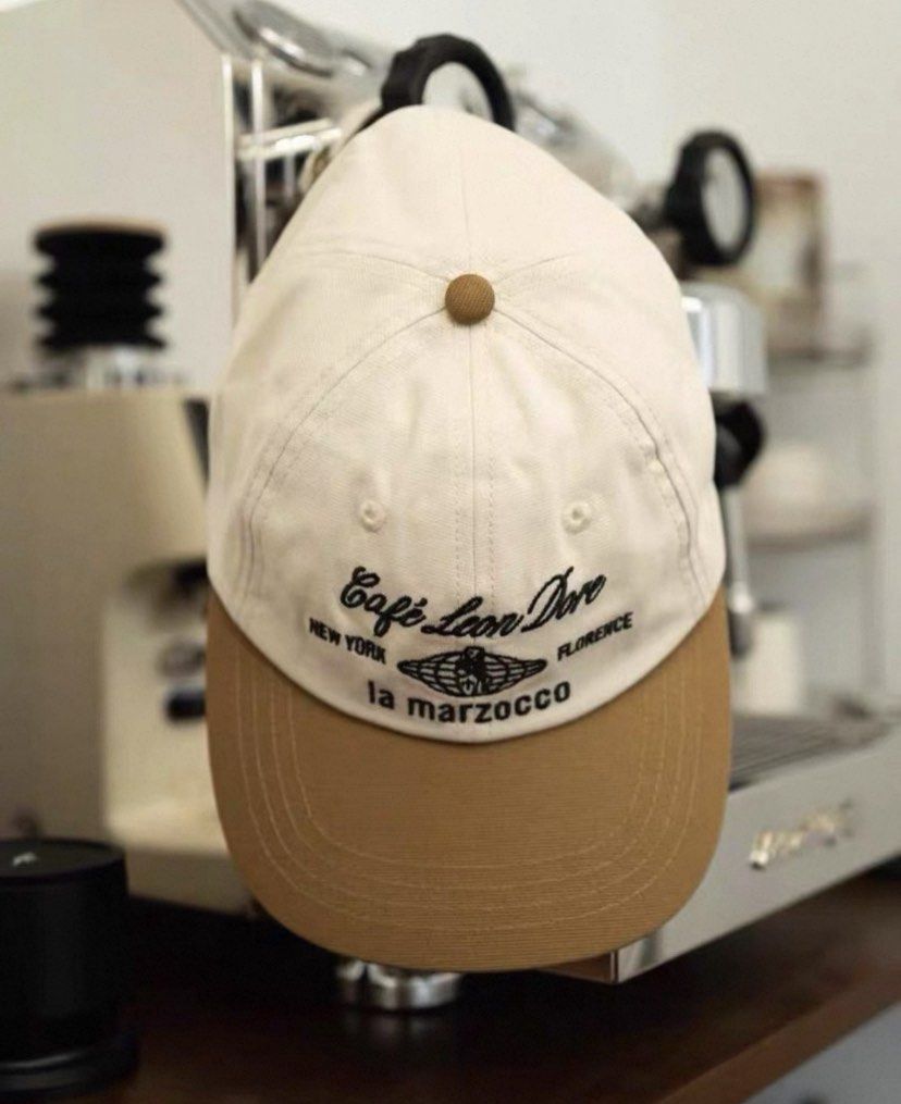 Cafe Leon Dore / La Marzocco pristine colorway hat (Category: Caps & Hats) located in Pasig City. Submitted by paymelikelandlord (Listing ID 1444830153, Image 2). Description: Cafe Leon Dore / La Marzocco pristine colorway hat Size adjustable Brand new & Authentic Price 5500 Negotiable make better offer Dm me for more details 📥📥📥 Quezon City area Meetup Doobies Courier 🚚 J&T express LBC cop JRS VIA LALAMOVE AROUND METRO MANILA 📣.