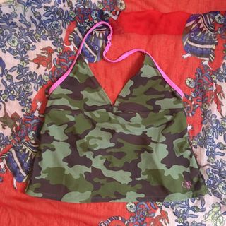 (Category: ) located in . Submitted by okayokayfinds (Listing ID 1444843209, Image 1). Description: .