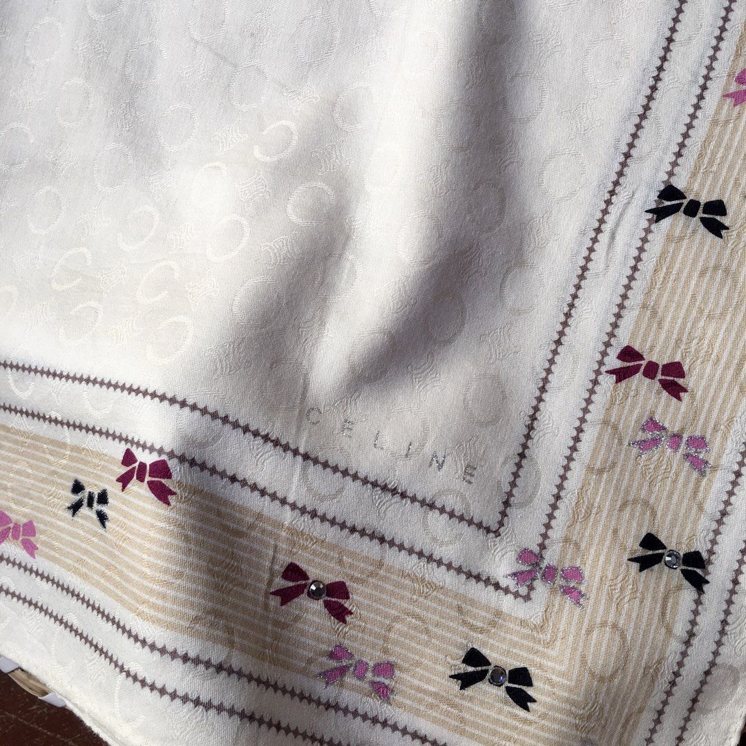 Celine bandana size handkerchief (Category: Scarves) located in Santiago. Submitted by janinesweetcloset (Listing ID 1444827453, Image 2). Description: Japan sourced hankies Guaranteed authentic/original 1 day reservation only‼️ *Please manage your expectations if there would be min flaws/ washable dirt/ small storage stain- major flaws will be disclosed #japanhankies #japanscarves #mcm #branded #fendi #picasso #luxuryhanky #celinehandkerchief #f