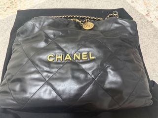 (Category: ) located in . Submitted by luvchanelhermes (Listing ID 1444765858, Image 1). Description: .