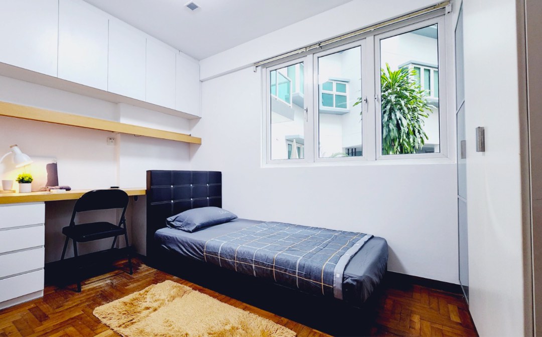 (Category: ) located in . Submitted by yeowlin (Listing ID 1444823214, Image 1). Description: .