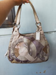 (Category: ) located in . Submitted by loveonbags (Listing ID 1444697465, Image 1). Description: .
