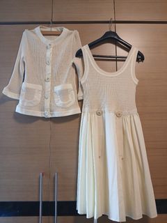 （分類：）位於 。 由 makyyw 提交（商品編號 1444739223，圖片 1）。簡介： 。