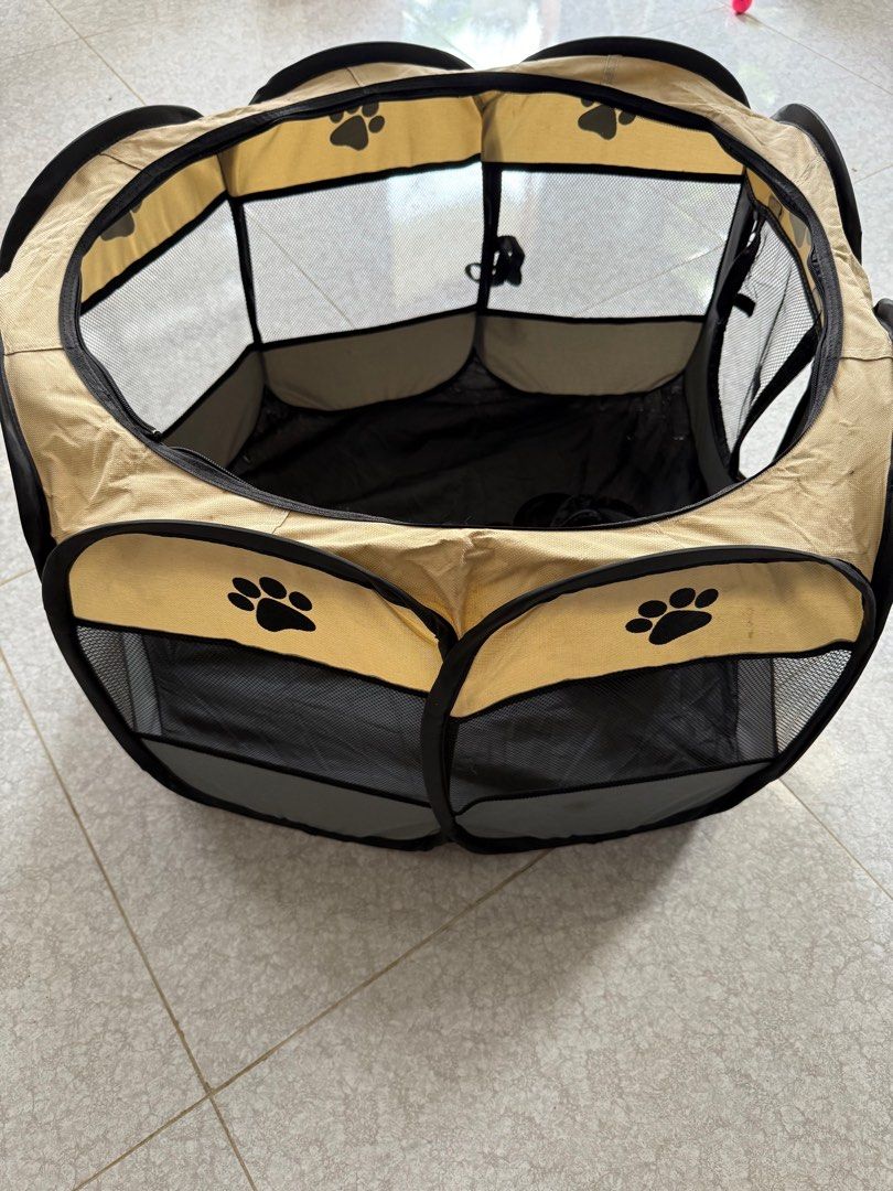 dog/cat indoor/outdoor cage (Category: Homes & Other Pet Accessories) located in San Juan, La Union. Submitted by prickleberry.ph (Listing ID 1444767757, Image 1). Description: 10/10 pet cage size: 80x50 fits small to medium dogs .