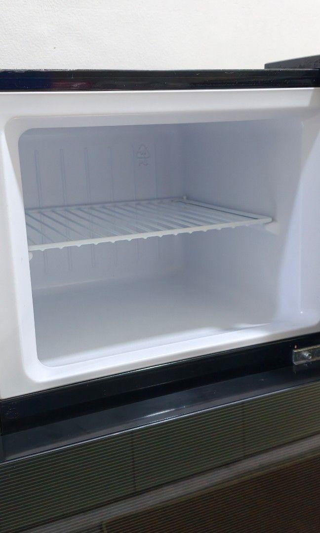 EZY TWO-DOOR REFRIGERATOR (Category: Refrigerators and Freezers) located in Quezon City. Submitted by vintagekittyph (Listing ID 1444813976, Image 2). Description: No issues with the unit (upgraded to a bigger fridge since moving out of a condo) Cleaned already Pick-up only COD not accepted.