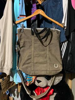 (Category: ) located in . Submitted by lesthrift (Listing ID 1444748417, Image 1). Description: .