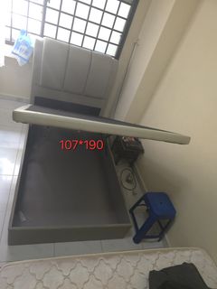 (Category: ) located in . Submitted by yongwu0513 (Listing ID 1444725957, Image 1). Description: .