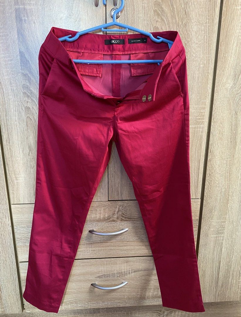 G2000 Woman - Pink Trouser (Category: Other Bottoms) located in Bulacan. Submitted by prelovedlane (Listing ID 1444743887, Image 1). Description: -For Size, refer to the tag -With minor run on left side (barely noticeable when worn). Still presentable and good for office or casual wear. -Please manage your expectations since this is a preloved item *No return, no exchange. Please review all photos, measurements, and description before purchasing.