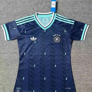 (Category: ) located in . Submitted by eliteballjerseyzz (Listing ID 1444702807, Image 1). Description: .