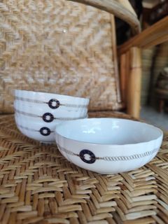 (Category: ) located in . Submitted by thriftteata (Listing ID 1444748021, Image 1). Description: .