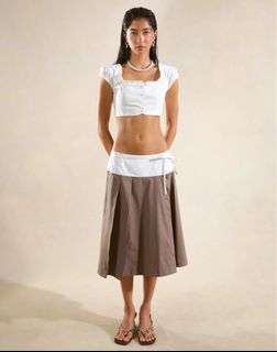(Category: ) located in . Submitted by clothesanewlife (Listing ID 1444729935, Image 1). Description: .
