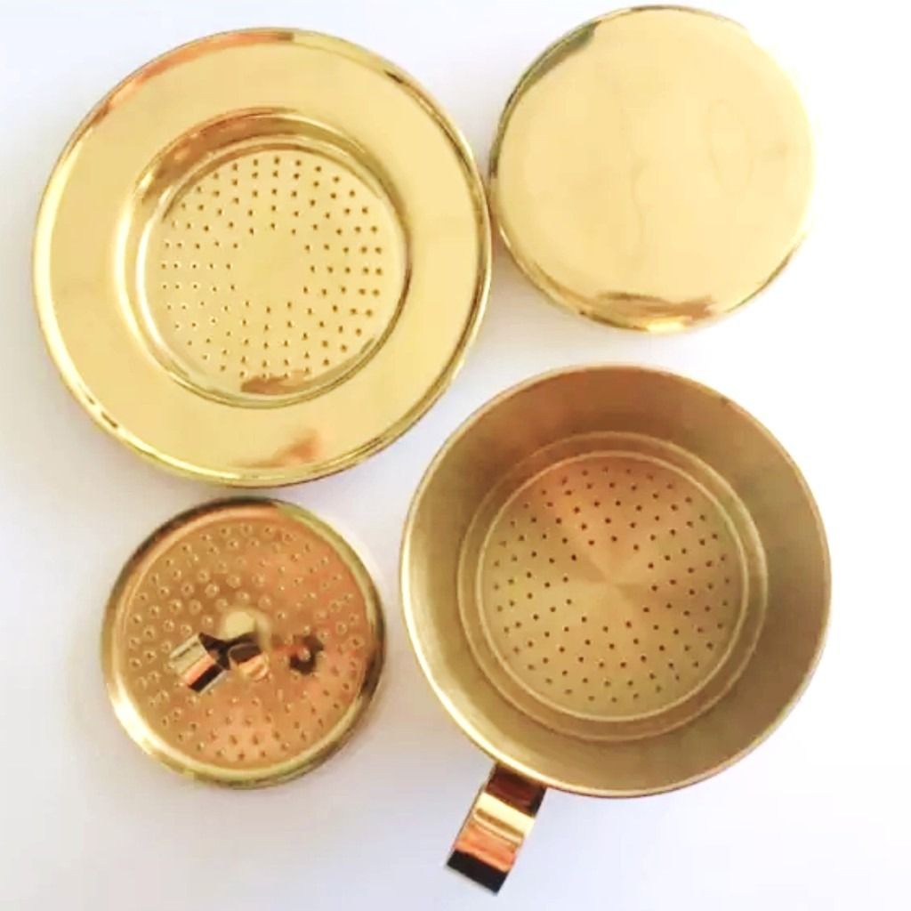 Gold Vietnamese Coffee Dripper Filter for Iced Coffee (Category: Coffee & Tea Tableware) located in Manila. Submitted by thecorkproject (Listing ID 1444751939, Image 2). Description: A drip cup used to make vietnamese coffee manually. Widely used at home, office, business trip, etc. Small size, lightweight, easy to carry, and no need to replace filter paper. Environmentally friendly and practical design, suitable for office, home, travel and etc.