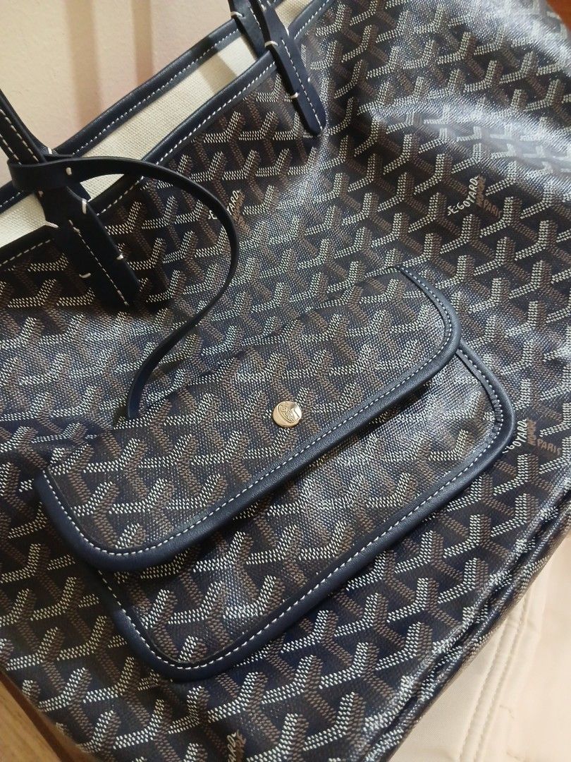 Goyard St. Louis Tote Bag (Category: Luxury Bags & Wallets) located in Las Pinas. Submitted by cheechay09 (Listing ID 1444839842, Image 3). Description: - Classic Goyard tote bag - Dark blue with signature all-over print - Genuine leather handles and trim - Includes a small detachable pouch - Spacious interior, ideal for everyday or travel - A timeless and versatile accessory.