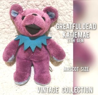 (Category: ) located in . Submitted by liza_vintage_collections (Listing ID 1444685014, Image 1). Description: .