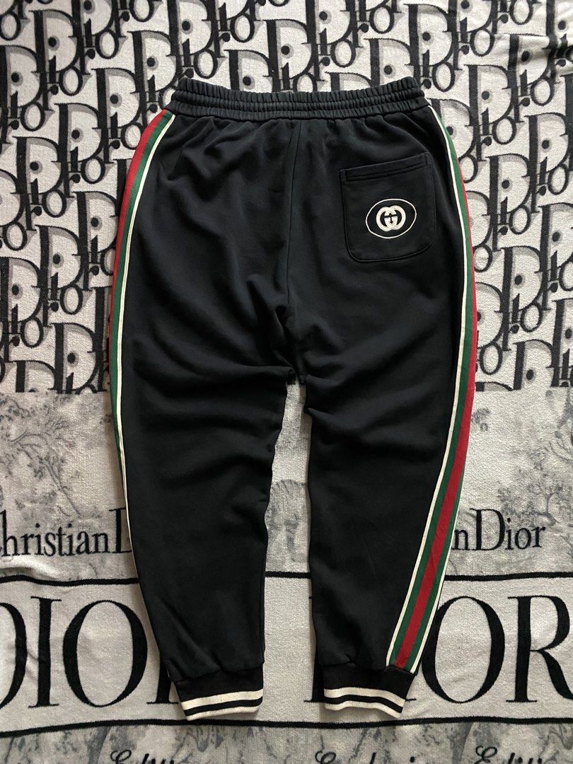 Gucci Sweatpants (Category: Joggers) located in Alfonso. Submitted by clyde.nicole.cerilo1 (Listing ID 1444819594, Image 2). Description: GUCCI JOGGERS SIZE M ON TAG 30-38 WAISTLINE 37 LENGTH 13 THIGHS COMPLETE TAGS 9/10 COLOR RATE AND CONDITION EMBROID DEETS NO ISSUE EXCELLENT CONDITION .