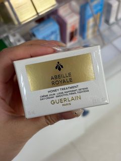 （分類：）位於 。 由 celeste__hk_ 提交（商品編號 1444767208，圖片 1）。簡介： 。
