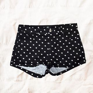 (Category: ) located in . Submitted by chanel___ (Listing ID 1444792453, Image 1). Description: .