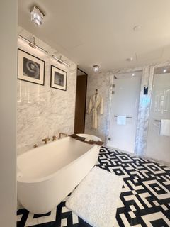 (Category: ) located in . Submitted by chooseordinary (Listing ID 1444777361, Image 1). Description: .