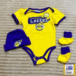 (Category: ) located in . Submitted by jjs_thrift_finds (Listing ID 1444790478, Image 1). Description: .