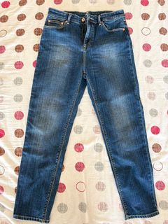 (Category: ) located in . Submitted by makingroomfinds (Listing ID 1444780779, Image 1). Description: .
